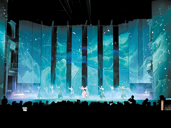 赤坎華僑古鎮(zhèn)多部演藝大戲等你來看。