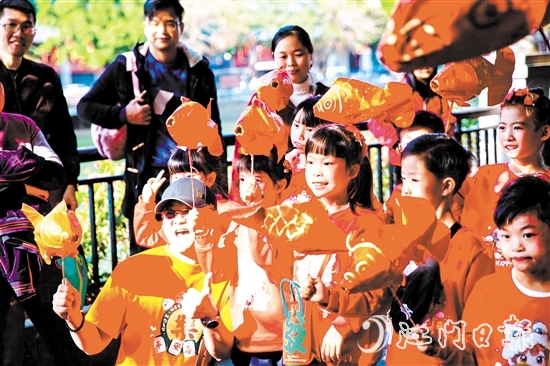 春節(jié)假期，江海全域聯(lián)動(dòng)、提前謀劃50項(xiàng)系列活動(dòng)，營(yíng)造了喜氣洋洋、熱鬧祥和的春節(jié)氛圍。