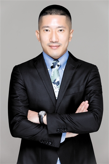 澳門(mén)江門(mén)青年會(huì)監(jiān)事長(zhǎng)、廣東澳月長(zhǎng)風(fēng)旅游