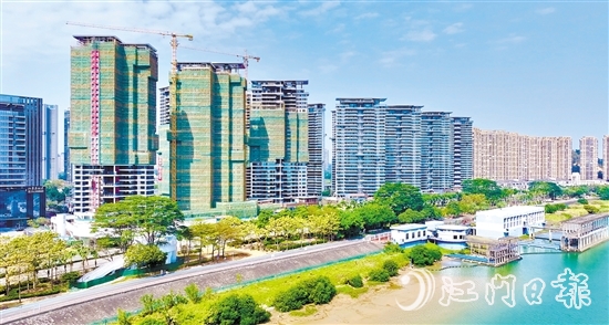 第四代住宅采用了大陽臺(tái)設(shè)計(jì)，有效提升住宅實(shí)用率和增強(qiáng)居住舒適度。