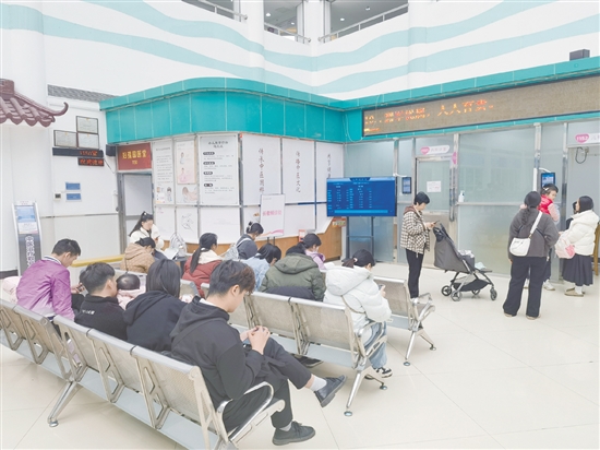 3月要注意防范流感、新冠病毒感染、諾如病毒感染性腹瀉、水痘等傳染病。