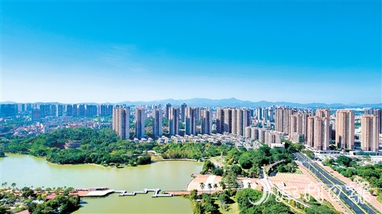 鶴山加速城市建設(shè)步伐，打造企業(yè)投資興業(yè)的首選之地。