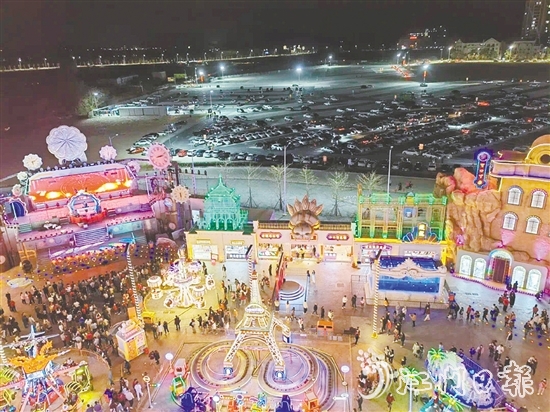 開平構(gòu)建多層級景區(qū)景點集群，農(nóng)文旅融合發(fā)展聯(lián)農(nóng)帶農(nóng)成效明顯。圖為“夢回開平·僑海華韻”夜經(jīng)濟(jì)項目。