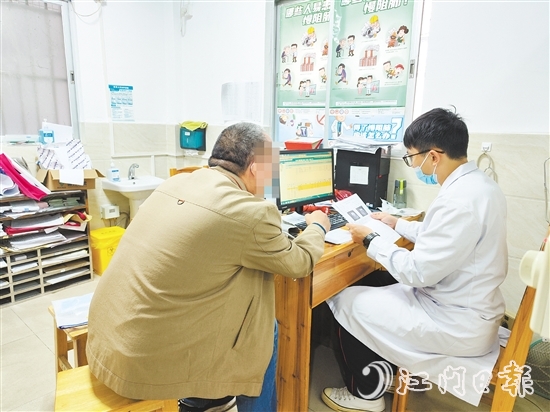 開平市將15家基層醫(yī)療機(jī)構(gòu)并聯(lián)入網(wǎng)，實(shí)現(xiàn)全市區(qū)域醫(yī)共體心電、影像診斷的資源共享和檢查檢驗(yàn)結(jié)果互認(rèn)共享，初步形成了“基層檢查+縣級診斷”的診療格局。