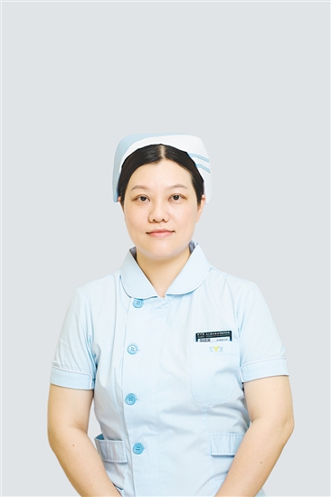 護理部主任簡結(jié)英 護理部主任簡結(jié)英