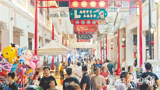 活動(dòng)期間，西門圩3天累計(jì)接待游客超2.8萬(wàn)人次。