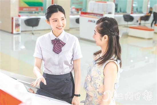 江門農(nóng)商銀行秉承金融為民初心，以數(shù)字化轉(zhuǎn)型賦能服務(wù)升級(jí)。