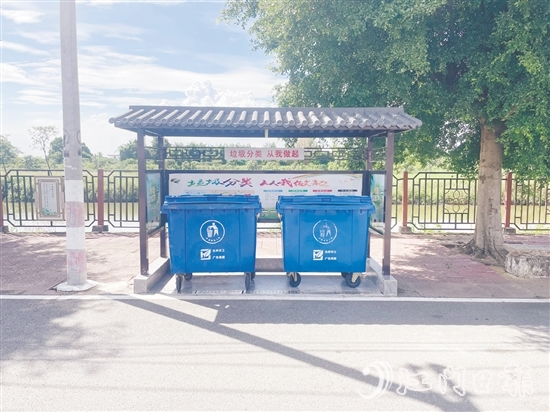 古井鎮(zhèn)洲朗村垃圾收集點(diǎn)升級(jí)改造后，變得干凈整潔。