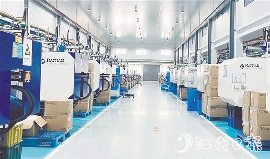 聯(lián)昌噴霧泵（鶴山）有限公司致力于打造國(guó)內(nèi)最大的噴霧泵生產(chǎn)基地。圖為項(xiàng)目一期已投產(chǎn)生產(chǎn)車間。