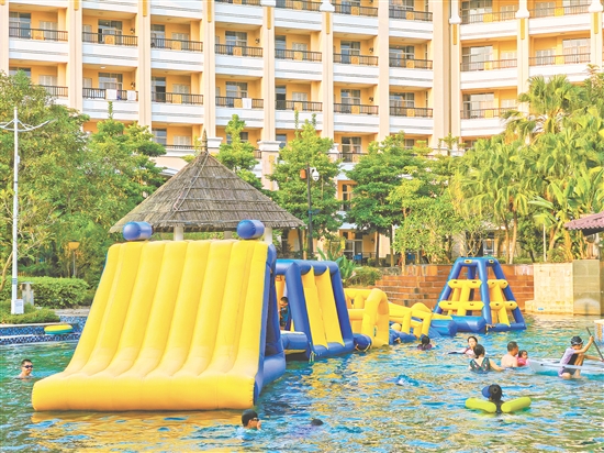 山泉灣溫泉城水上樂園。