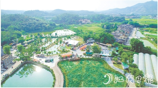 臺(tái)城街道依托“百千萬(wàn)工程”，立足生態(tài)休閑旅游定位，推動(dòng)桂水村農(nóng)文旅商融合發(fā)展，培育壯大“賞花經(jīng)濟(jì)”和農(nóng)村集體經(jīng)濟(jì)。