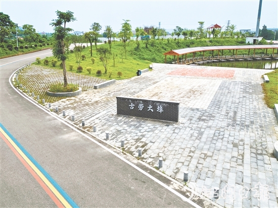 古勞鎮(zhèn)大埠村開展“三綠行動”，推動鄉(xiāng)村綠化工作走深走實。