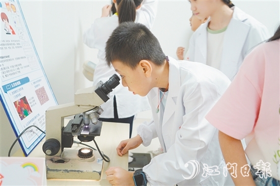 基層托管班遍地開花，為職工解除了后顧之憂。