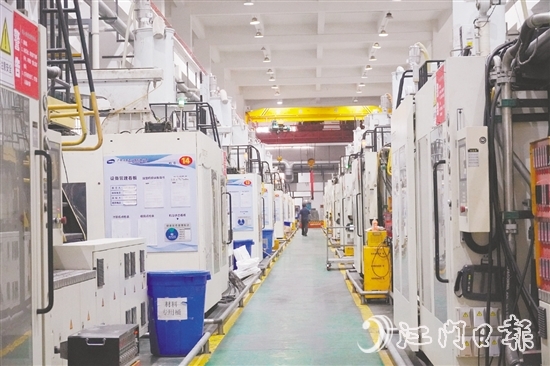 鴻美達科技進行自動化升級，實現從“制造”向“智造”躍升。