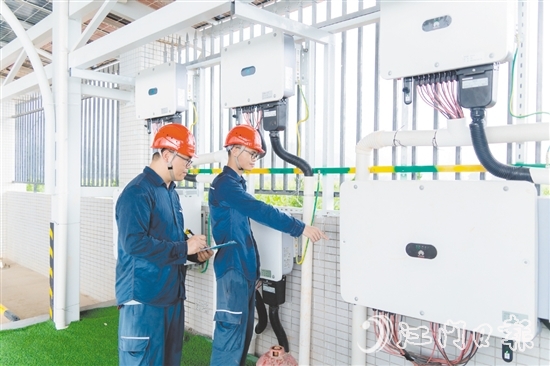 鶴山供電局提前開展隱患排查和設備缺陷處理等工作。