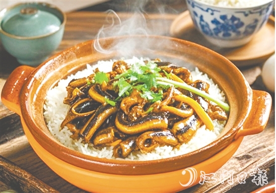 用臺(tái)山大米制作的煲仔飯別有一番風(fēng)味。
