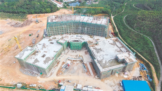 總投資16億元的騰奕溫泉頤養(yǎng)城已具雛形。