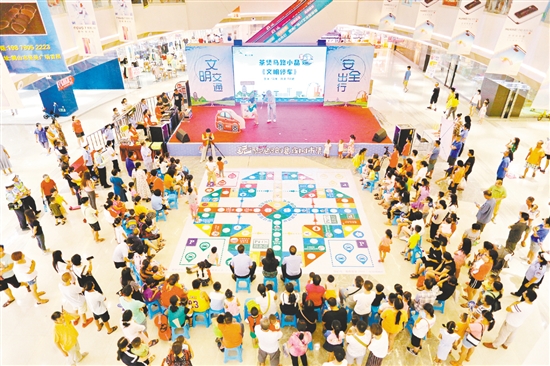 全國(guó)文明城市這一“金字招牌”，不僅擦亮了鶴山的僑鄉(xiāng)底色，更標(biāo)志著其城市文明建設(shè)進(jìn)入了提質(zhì)升級(jí)新階段。