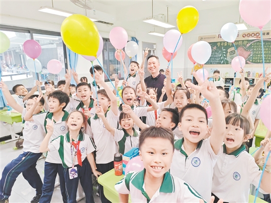 開平各校通過開展特色活動，讓校園充滿歡聲笑語。