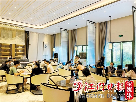 “雙十一”樓盤促銷給力，吸引消費者關(guān)注。