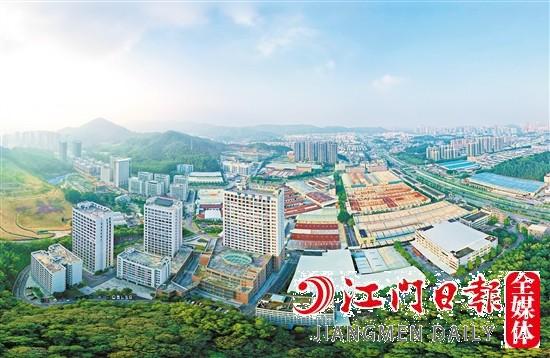 蓬江區(qū)群星村后門山工業(yè)區(qū)鳥瞰圖。