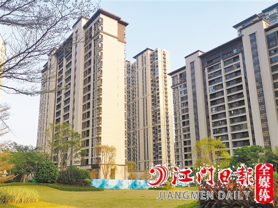 聯(lián)發(fā)·悅瀾山小區(qū)環(huán)境優(yōu)美。