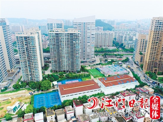 摩根國際旁地塊實(shí)景圖。