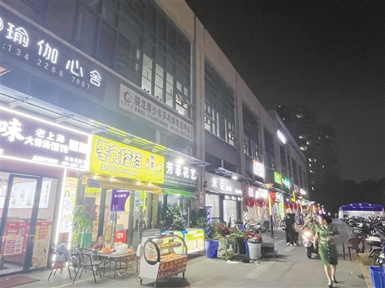 外海板塊煙火氣逐漸旺了起來(lái)。