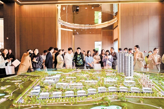 元旦期間，部分優(yōu)質(zhì)樓盤人氣旺。