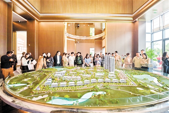 2023年，不少優(yōu)質(zhì)改善樓盤入市，受到目標(biāo)群體的青睞。