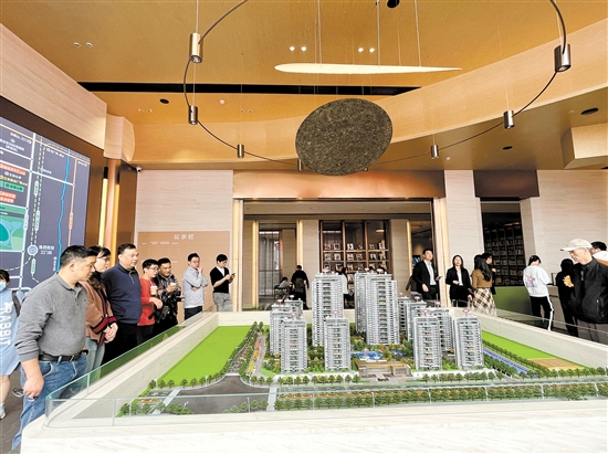 消費(fèi)者購房時(shí)，應(yīng)當(dāng)選擇口碑好的房企。