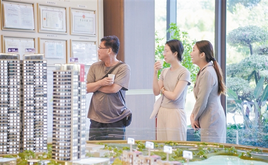 高品質(zhì)住宅吸引不少消費者的目光。