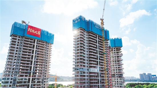 江發(fā)·天御灣頂層復式刷新江門洋房備案總價紀錄。