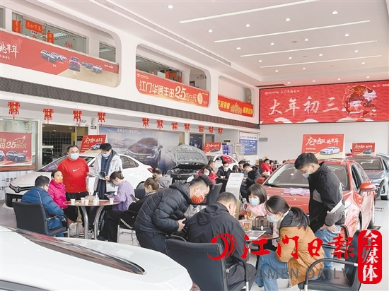 為能享受補貼，不少消費者選擇延遲購車。