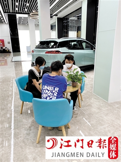 今年以來，消費者購買新能源汽車熱情高漲。