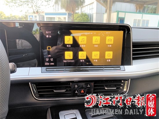 12英寸全液晶觸控大屏功能強(qiáng)大。