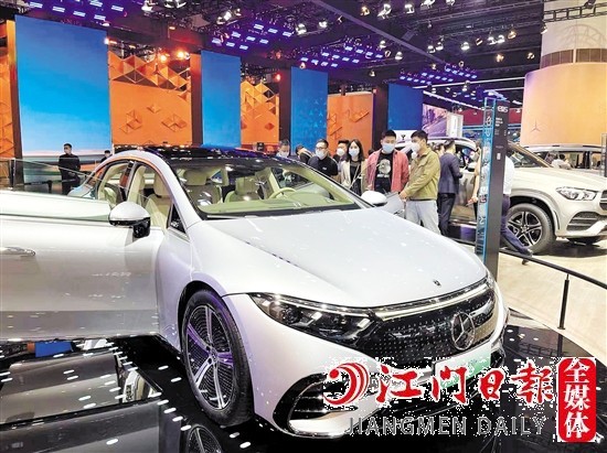 “零整比”高的豪車保費(fèi)備受關(guān)注。