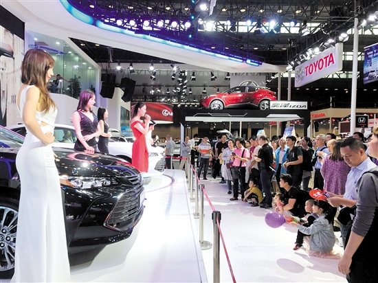 回顧往屆車展，新車亮相多是一大亮點(diǎn)。